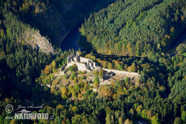 Castle burg Dívčí kámen (Air)