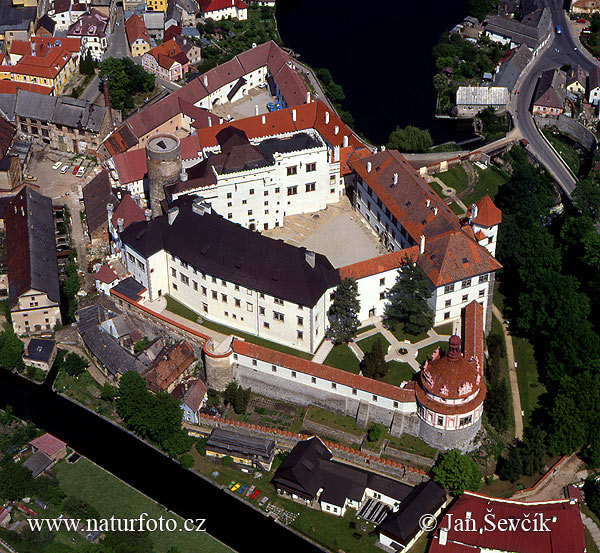 Jindřichův Hradec Castle (AIR)