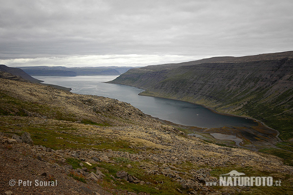 Ísland